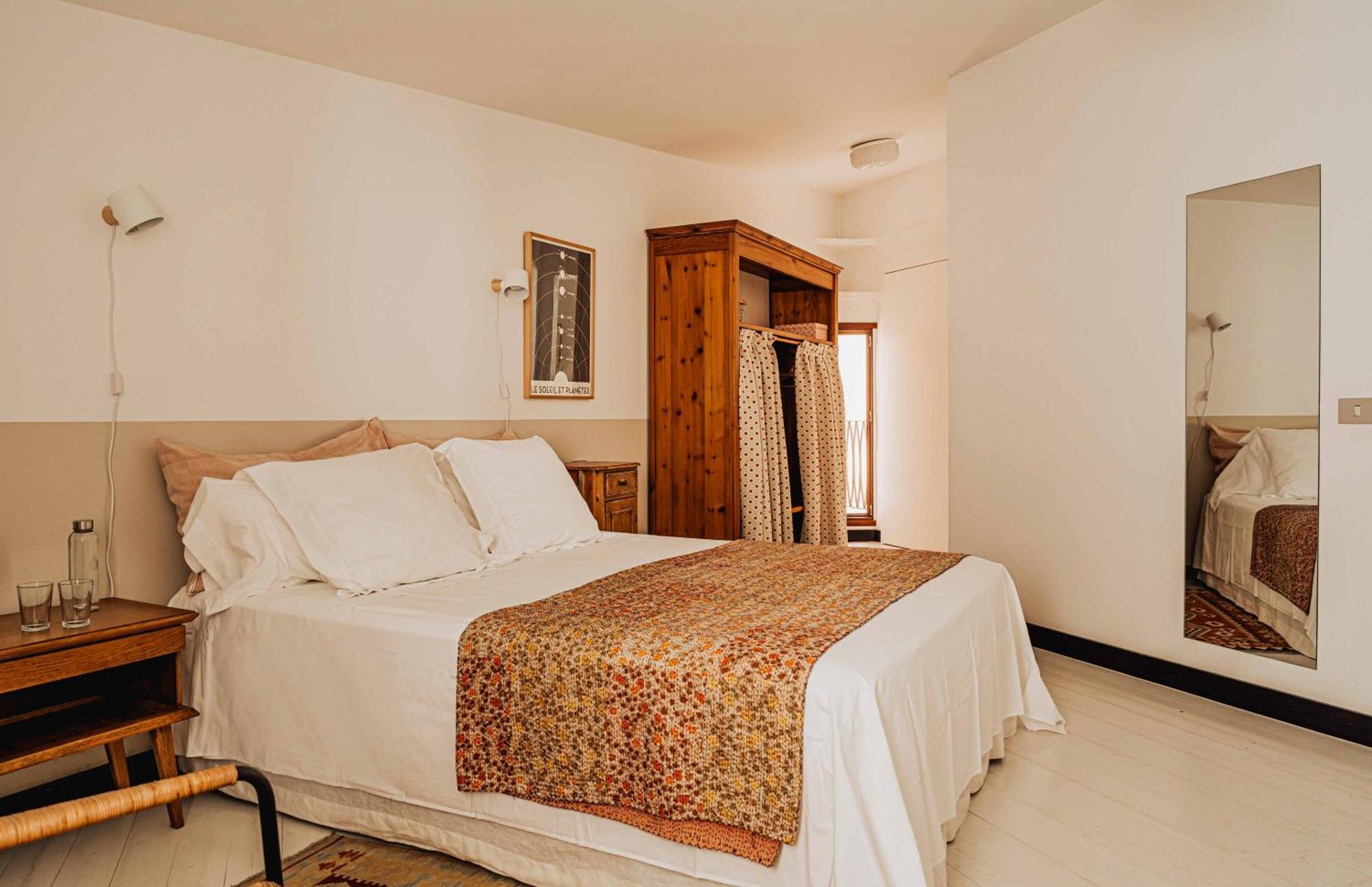 Ses Sucreres Small & Slow Hotel Ferreries Room photo